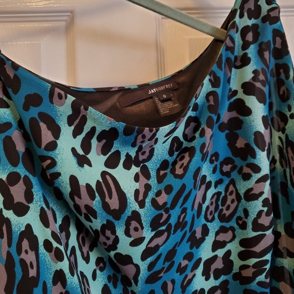 One shoulder, blue leopard mini dress - Picture 3 of 4